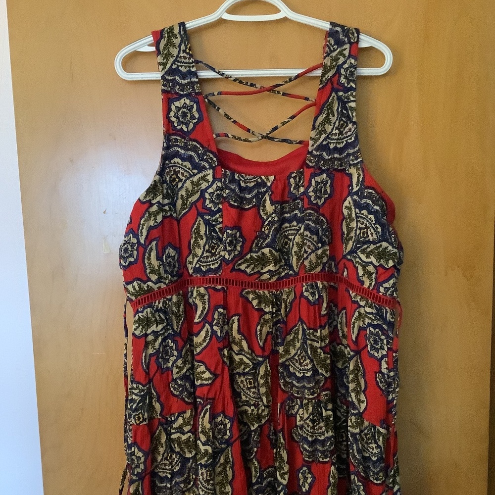Maurice’s Dress SZ 0X Plus Red Floral Skater Lined Crinkle Fabric New NWT